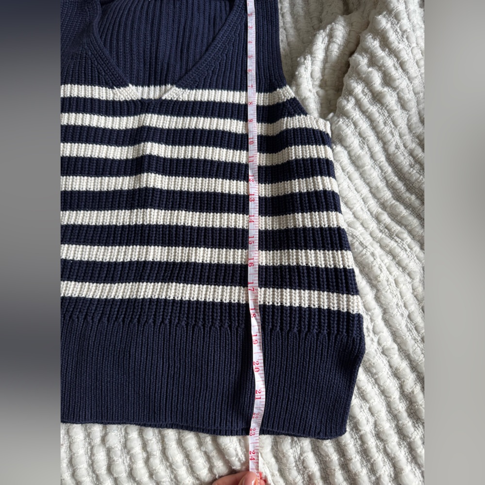 Gap | Classic Navy and White Striped V-Neck Sweater Vest | Size small - Picture 9 of 9
